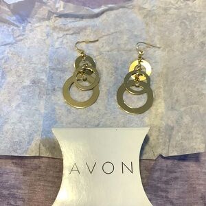 NWOT Avon Gold toned Earrings